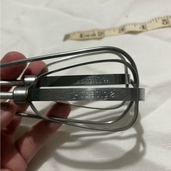 Stainless Steel Hand Mixer with Wooden Handle - Picture 4 of 4